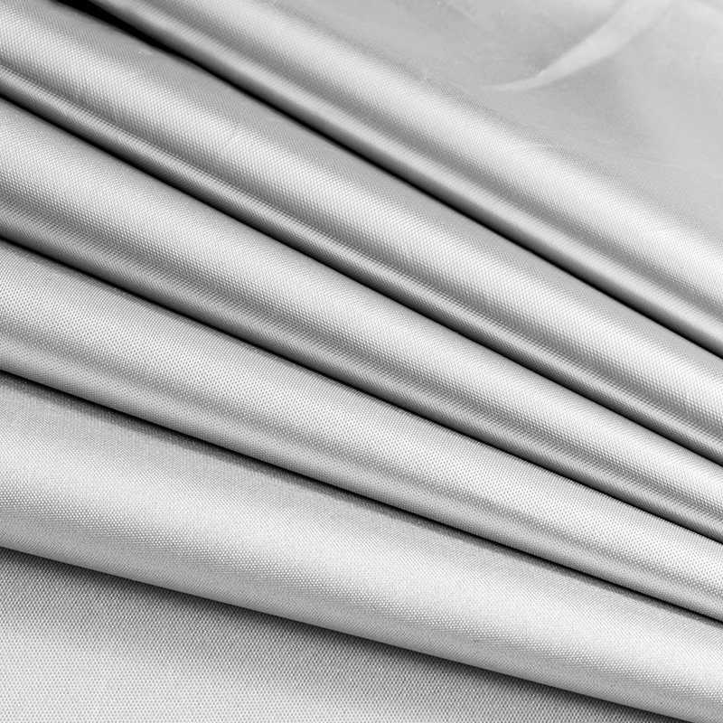 Barva taft se stříbrným povlakem-07